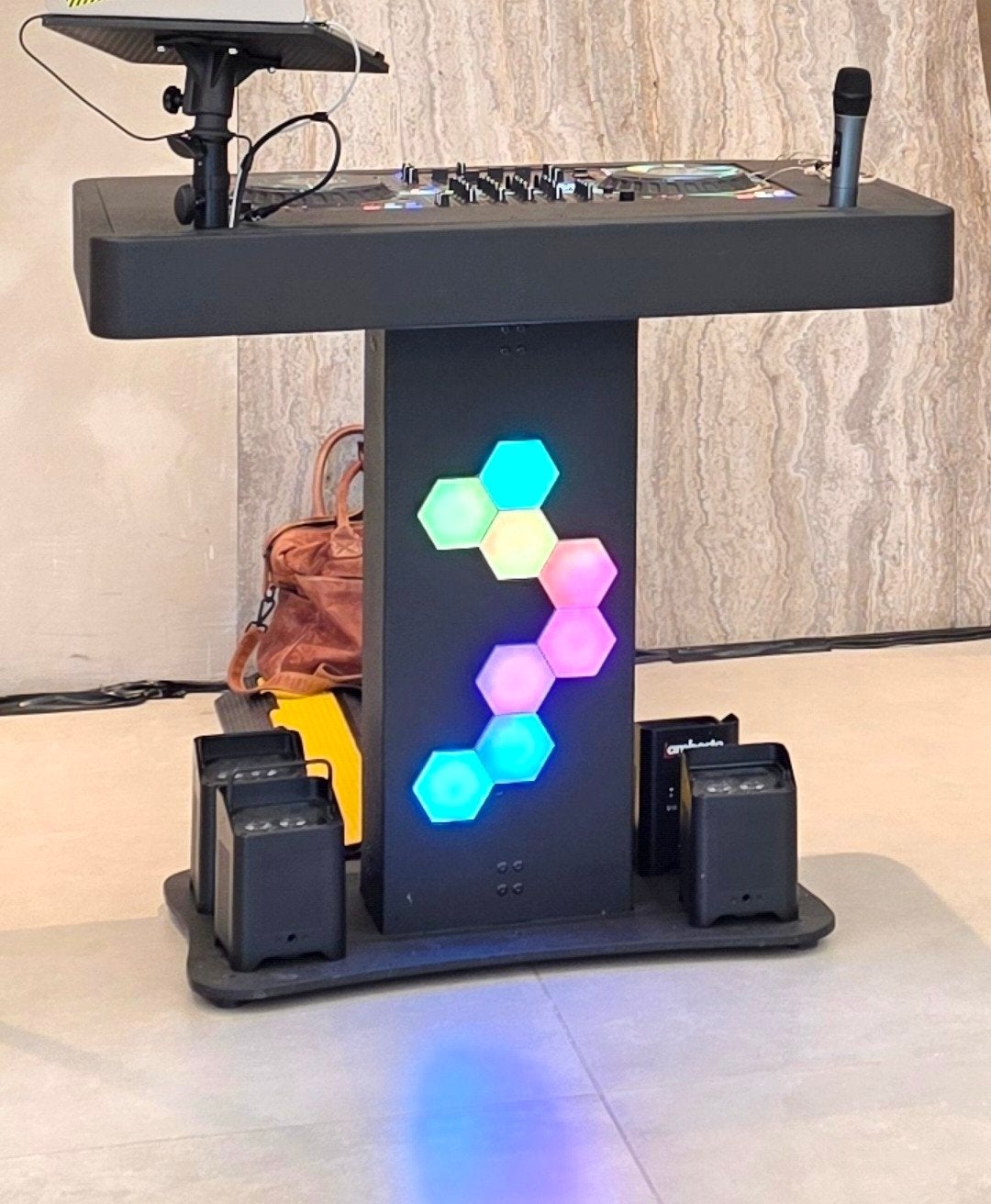 DJ Booth met FLX-10, Musique & Instruments, DJ sets & Platines, Enlèvement, Pioneer