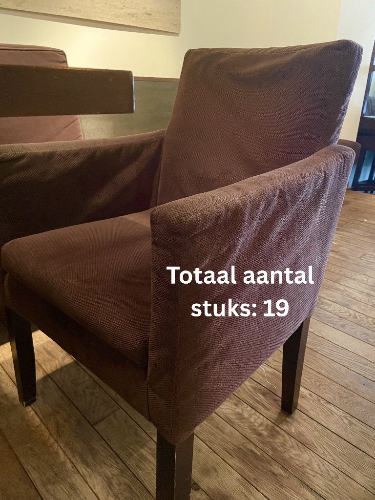 Stoelen in goede staat, klaar voor een tweede leven, Huis en Inrichting, Stoelen, Gebruikt, Vijf, Zes of meer stoelen, Stof, Bruin