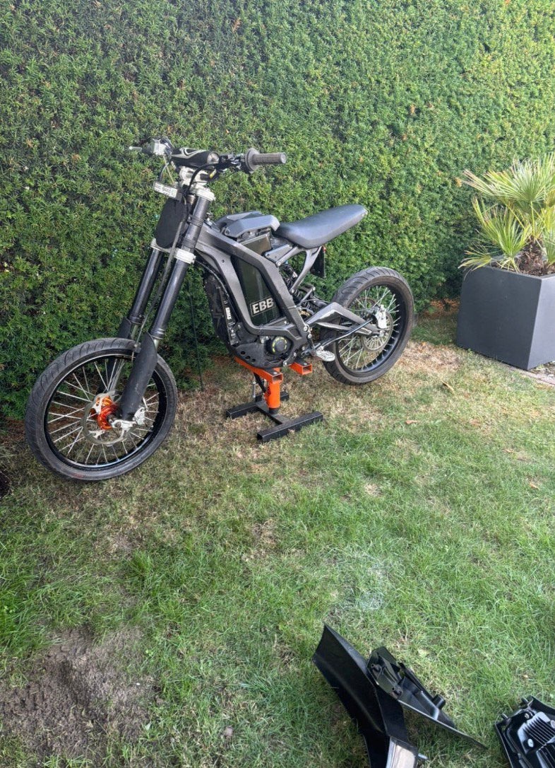 Surron LBX | B-klasse 18KW, Ophalen, Zo goed als nieuw, Schijfrem, Overige typen