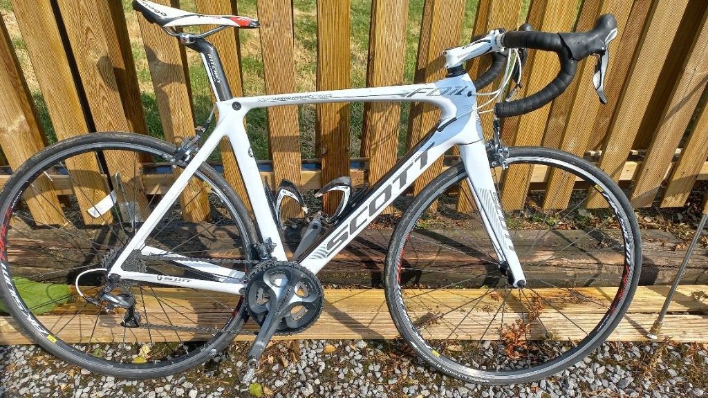 Vélo de course Scott, Vélos & Vélomoteurs, Vélos | Hommes | Vélos de sport & Vélo de randonnée, Comme neuf, Autres marques, 10 à 15 vitesses