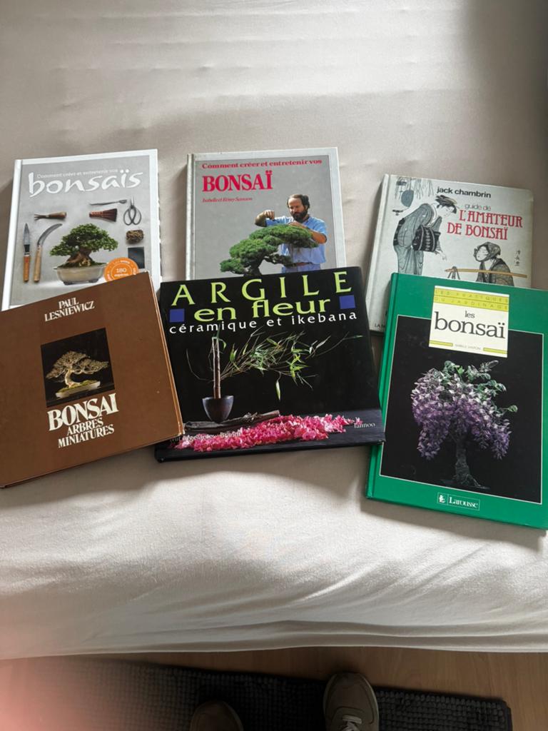 Livres bonsaïs, Livres, Enlèvement, Comme neuf