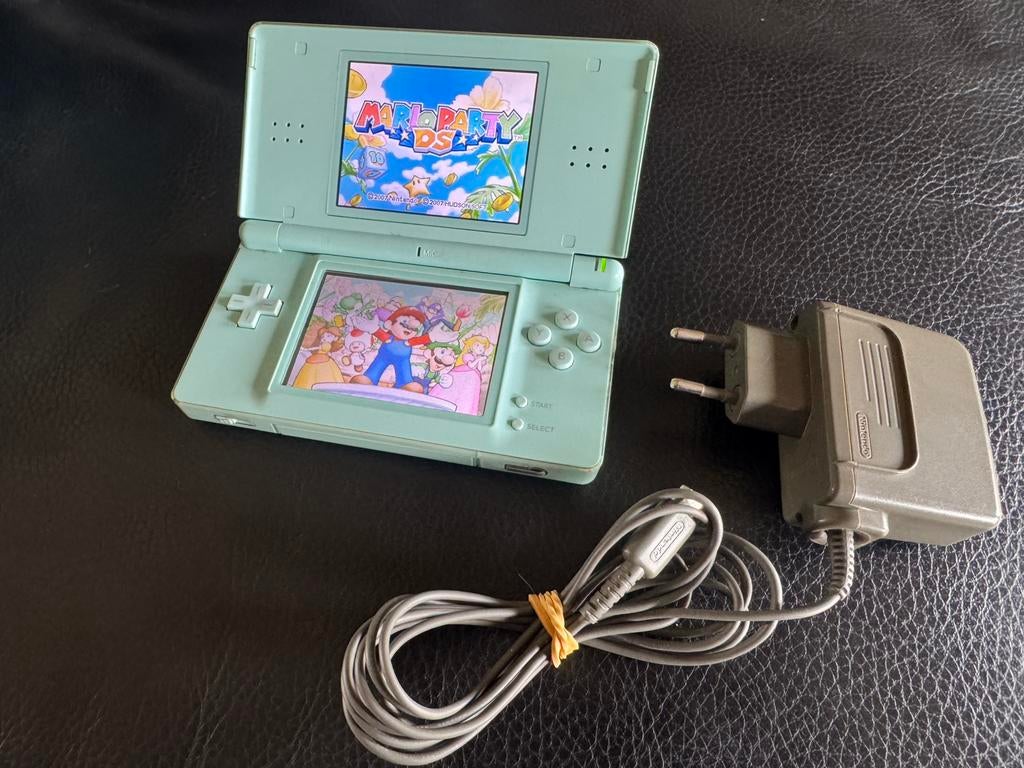 Nintendo DS lite, Ophalen of Verzenden, Zo goed als nieuw, DS Lite