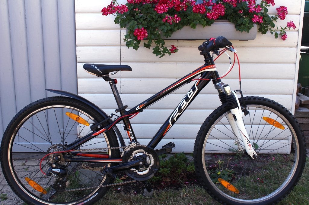 Sportieve 24 inch Felt MTB met 21 versnellingen, Fietsen en Brommers, Ophalen, 24 inch, Velgrem, Felt