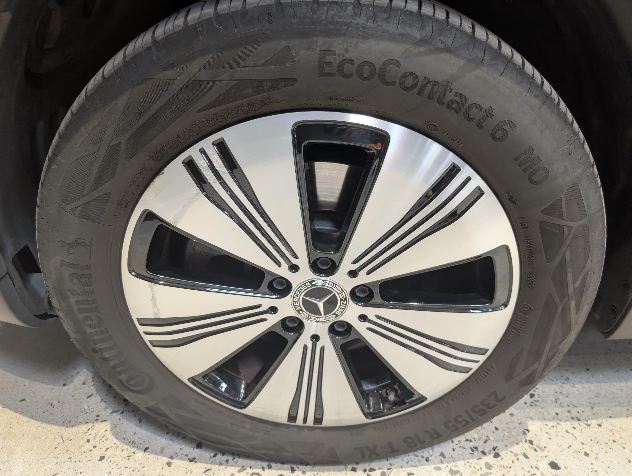 Mercedes-Benz EQA EQA 250+ Luxury Line+PANO+DRIVING ASSISTAN, Achat, https://public.car-pass.be/vhr/eeb22af8-0713-4850-a5f9-78ce73494442