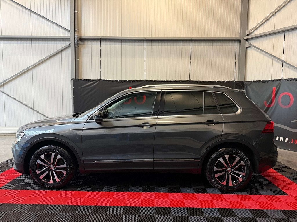 Volkswagen Tiguan Tiguan/1.5/TSI/IQ Drive/DSG/Leder/Camera/P, Auto's, Automaat, USB, Bedrijf, 5 zetels