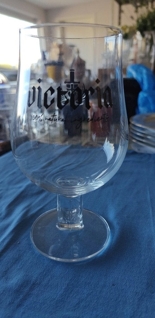 glas bierglas Victoria 33 cl, Ophalen of Verzenden, Zo goed als nieuw, Glas of Glazen, Overige merken