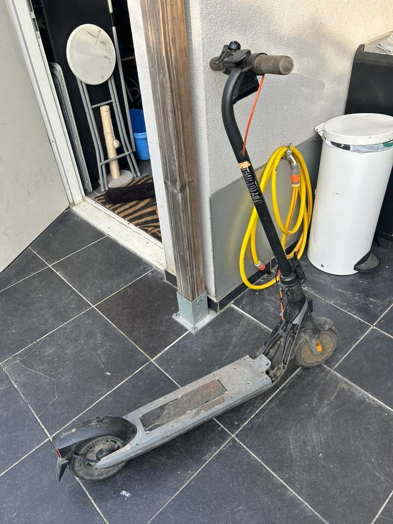 Segway ninebot e2, Fietsen en Brommers, Ophalen, Gebruikt, Gewone step