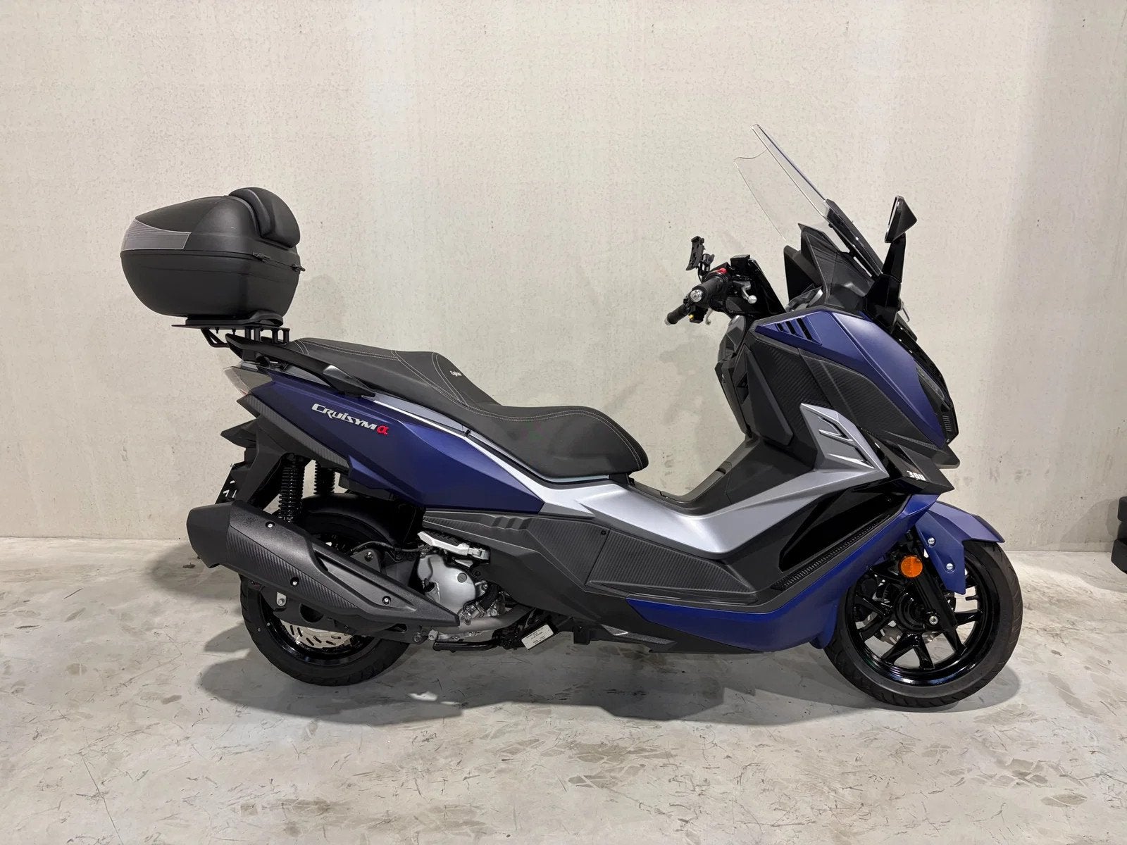 SYM Cruisym 300 Alpha luxescooter met gps, Motos, 300 cm³, Scooter, Entreprise, Occasion