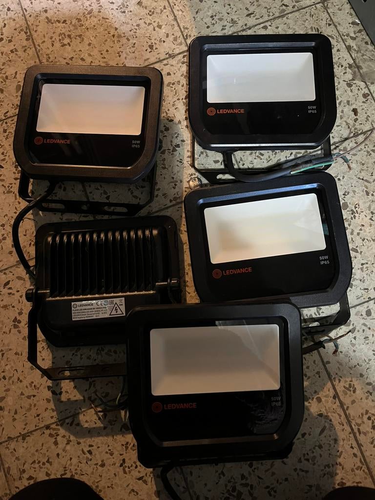 Projecteur led « Ledvance » de 50w, Ophalen, Gebruikt, Glas, Halogeen