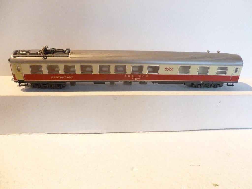 TRAINS HO, Hobby en Vrije tijd, Modeltreinen | H0, Ophalen of Verzenden, Gelijkstroom, Wagon, Liliput