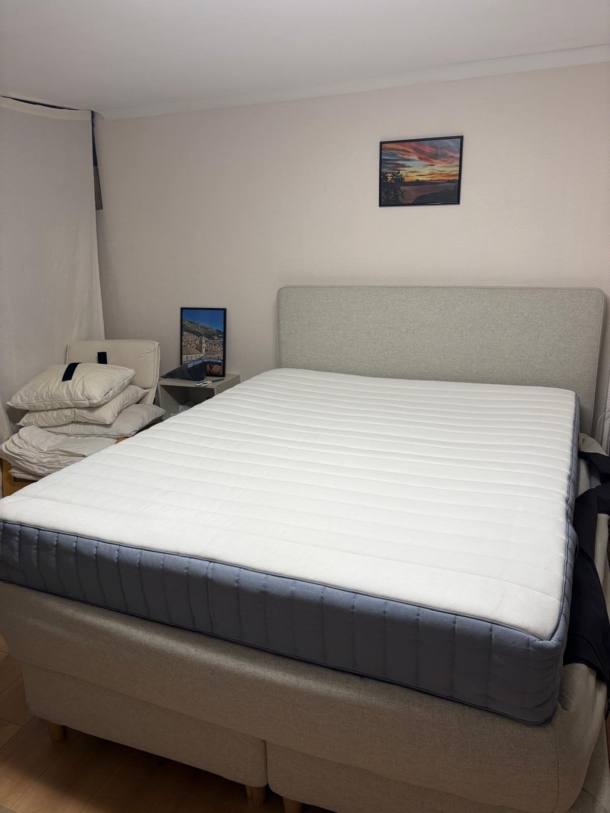 VALEVÅG matras van 160x200 cm, middelhard, Ophalen