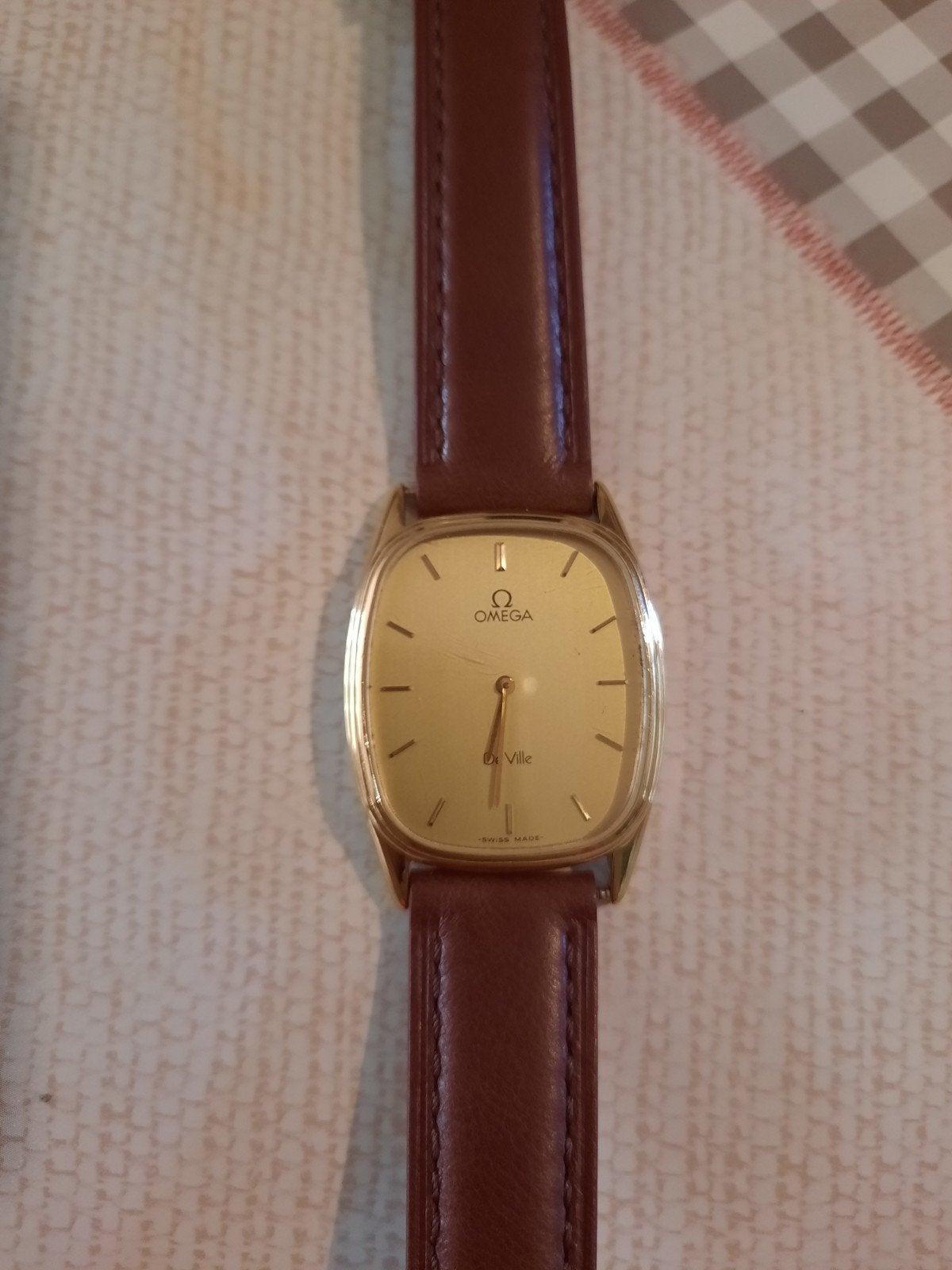 Prachtige Omega De Ville Vintage Quartz - Cal. 1365 - Ω gesp, Ophalen, Polshorloge, Omega, Goud