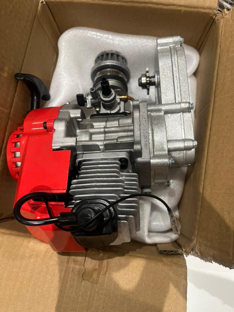 NEUF Moteur 2 Temps avec Filtre pour Scooter, 49CC, 48 km/h, Enlèvement, Neuf