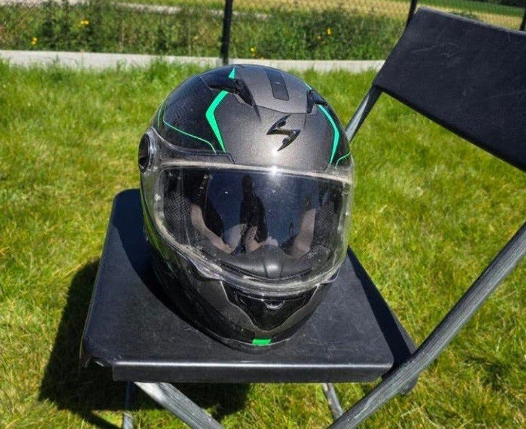 Scorpion Monster Motorhelm XL, Ophalen