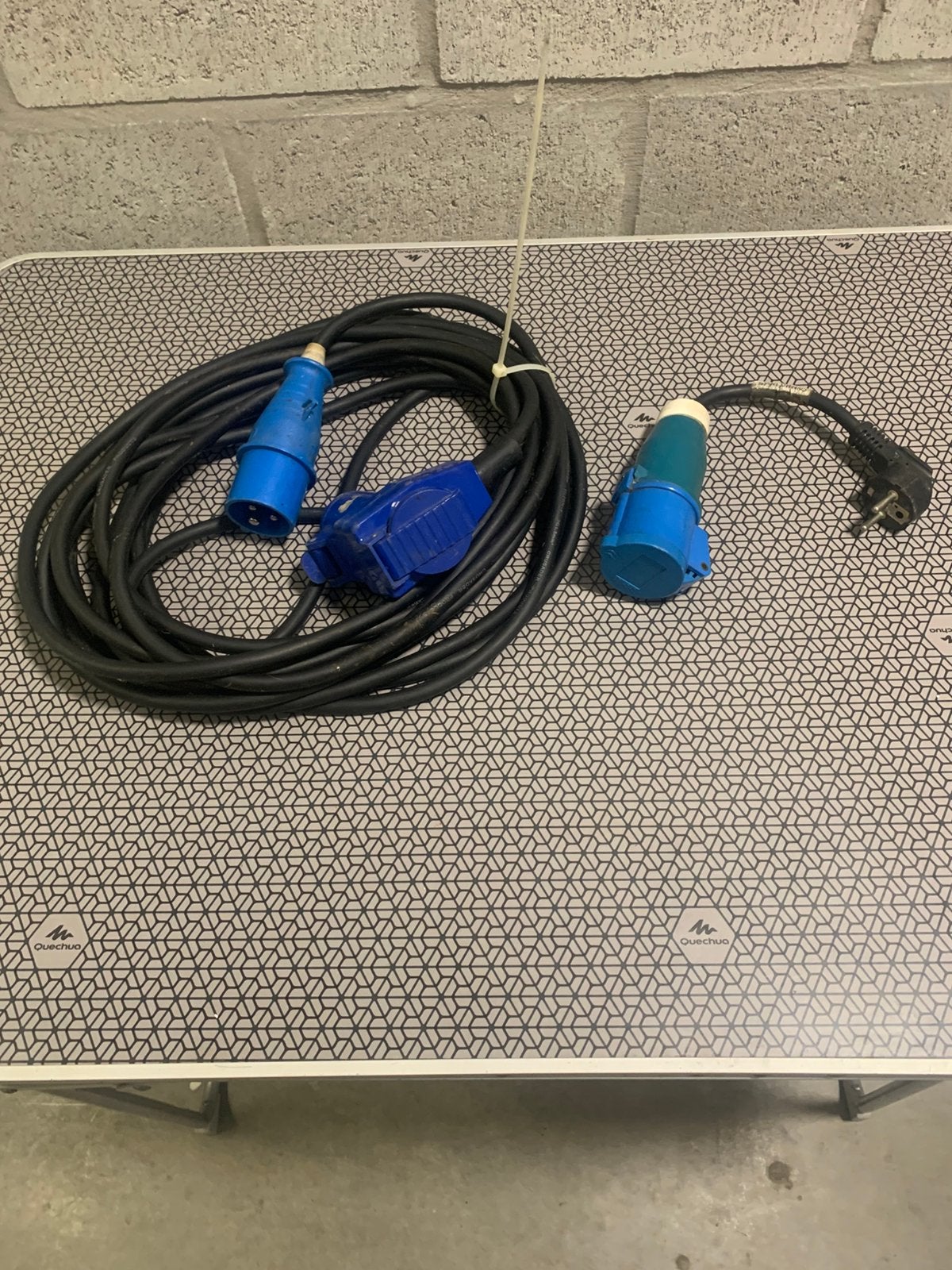 CEE 32a 230V 3x2,5 is 10m verlengkabel, Ophalen, Zo goed als nieuw