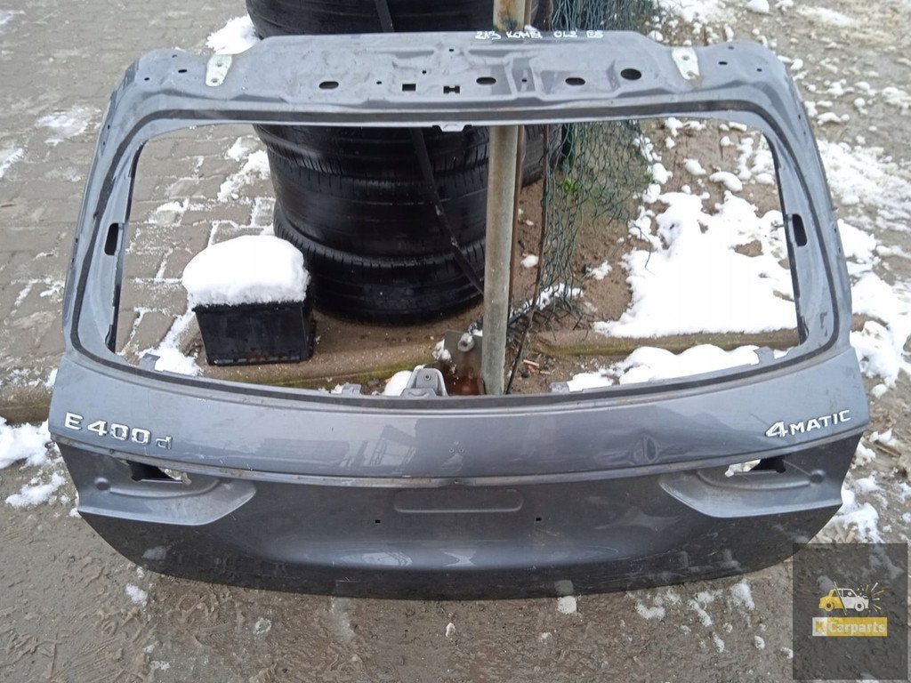 hayon du break Mercedes W213, Mercedes-Benz AG, Mercedes-Benz, Utilisé, Mercedesstrasse 120
70372  Stuttgart, DE