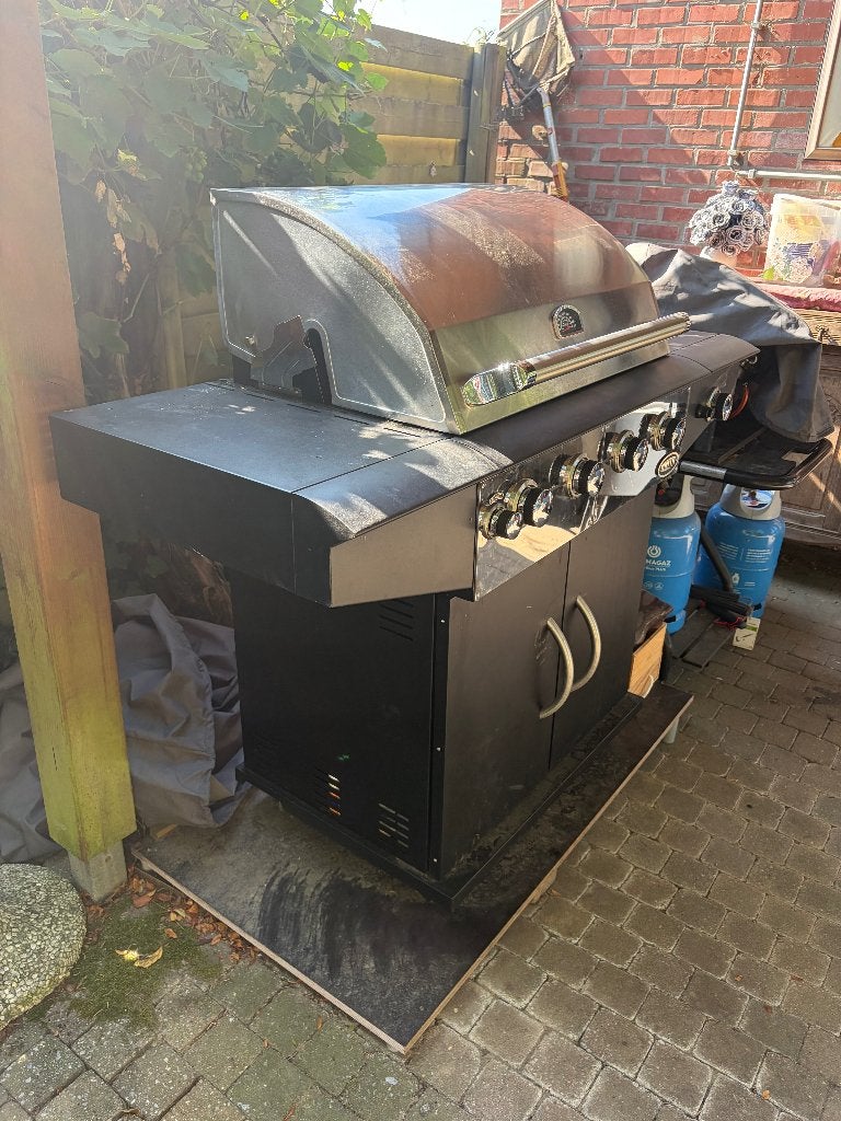 BBQ - Boretti, Ophalen, Zo goed als nieuw, Boretti.