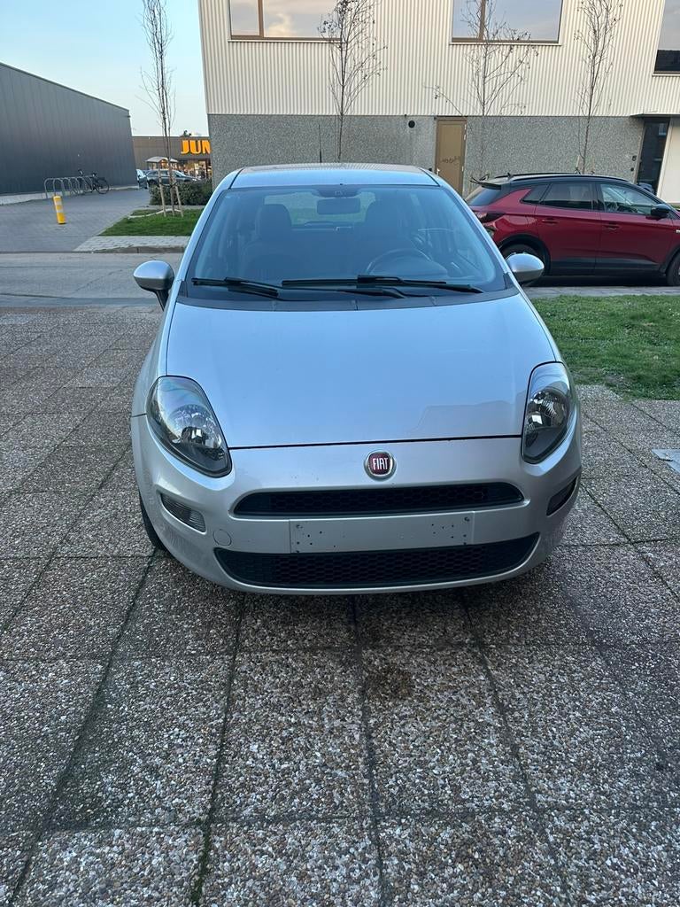 Fiat punto 2012 1.3 multijet diesel euro 5, Auto's, Voorwielaandrijving, Euro 5, Stof, Particulier