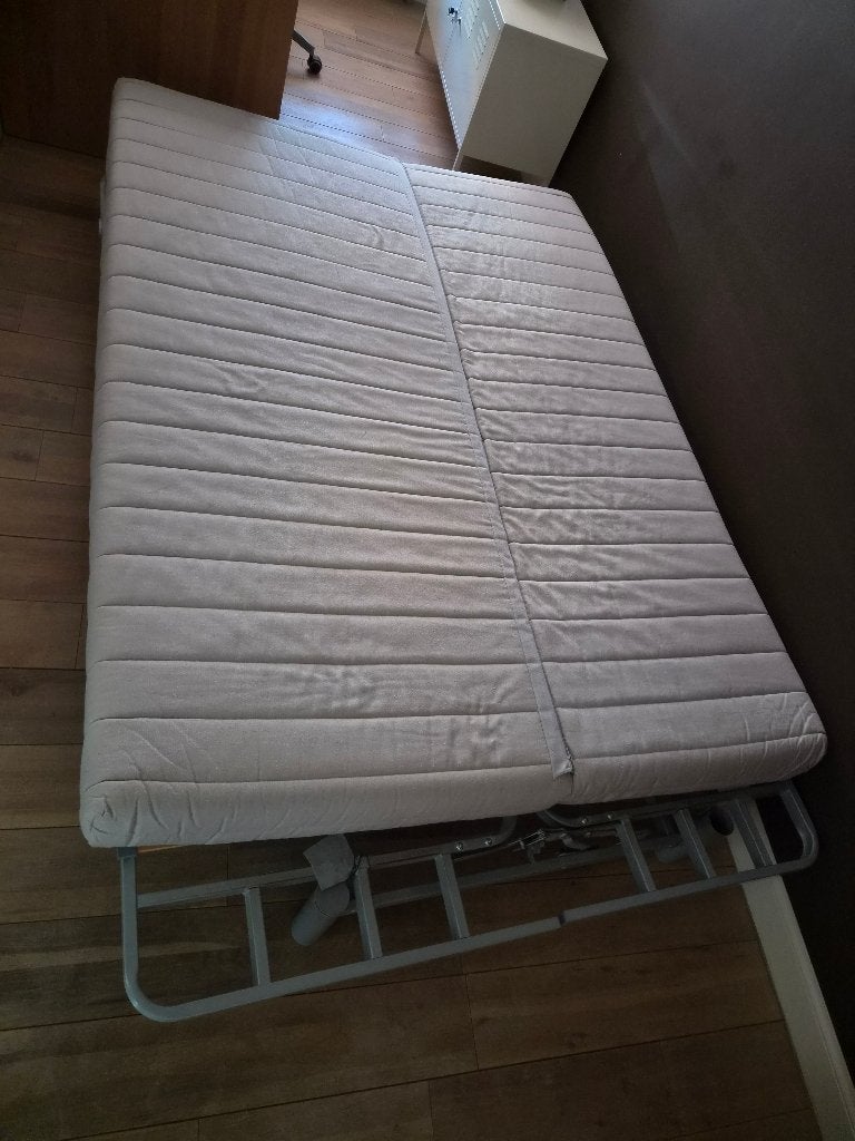 slaapbank met matras - gratis, Maison & Meubles, Chambre à coucher | Canapés-lits, Utilisé, 140 cm, 200 cm, Deux personnes, Enlèvement