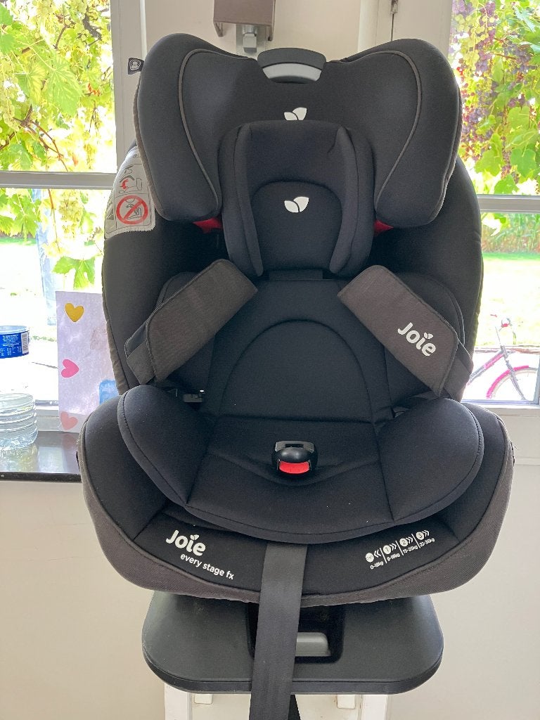 JOIE auto kinderstoel 0 - 36kg, Kinderen en Baby's, 22 t/m 36 kg, Zo goed als nieuw, Afneembare rugleuning, Isofix