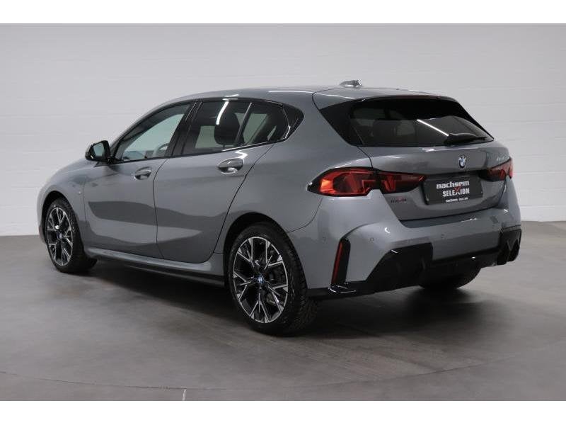 BMW 1-Serie 2.0D M-Sport Design BMW 118D 2.0D M Sport Design, Autos, Argent ou Gris, Achat, Euro 6, USB