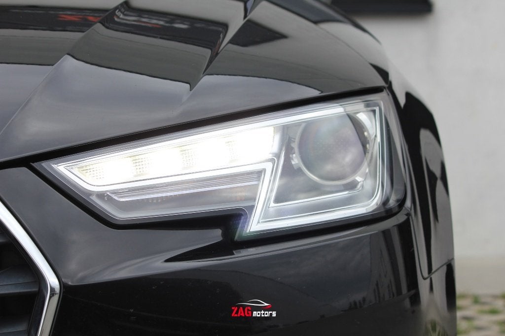 Audi A4 Avant 2.0 TDI 150pk | PDC | Leder | Euro 6, Auto's, Voorwielaandrijving, 4 cilinders, https://public.car-pass.be/vhr/5acd3620-c326-46b5-aa0b-ba0176ab6dd1