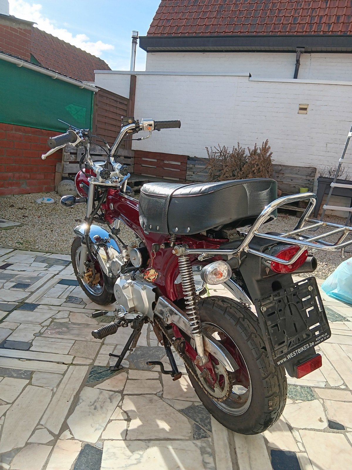 Zhenhua dax bordeaux 50 cc, Fietsen en Brommers, Brommers | Overige merken, Ophalen, Gebruikt, Klasse B (45 km/u), 4 versnellingen
