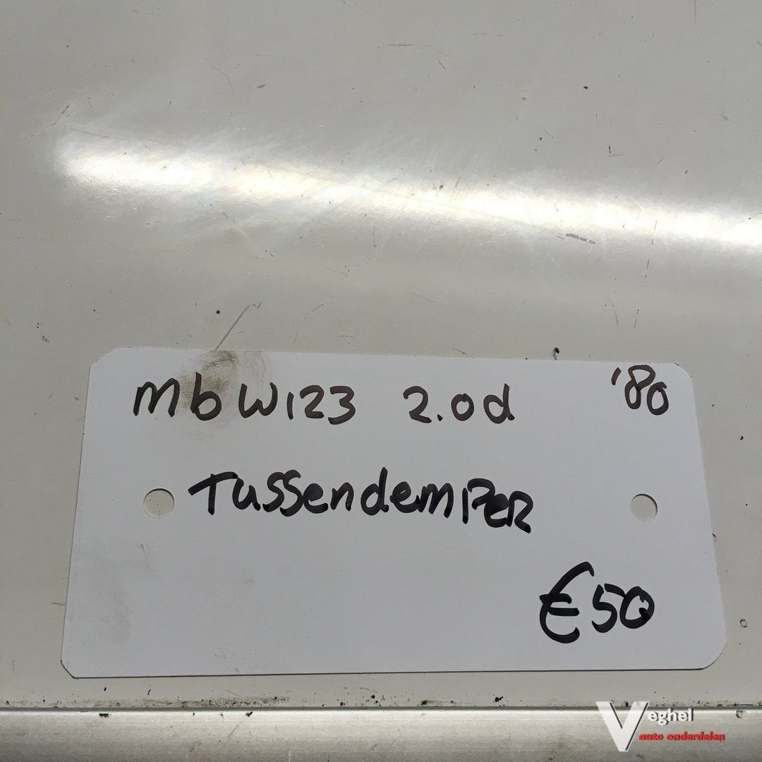 Mercedes W123 2.0 diesel 1980 Middendemper, Autos : Pièces & Accessoires, Systèmes d'échappement, -, -, Enlèvement, Utilisé
