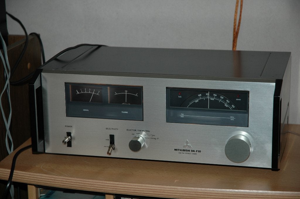Mitsubishi DA-F10, Audio, Tv en Foto, Ophalen, Gebruikt, Analoog