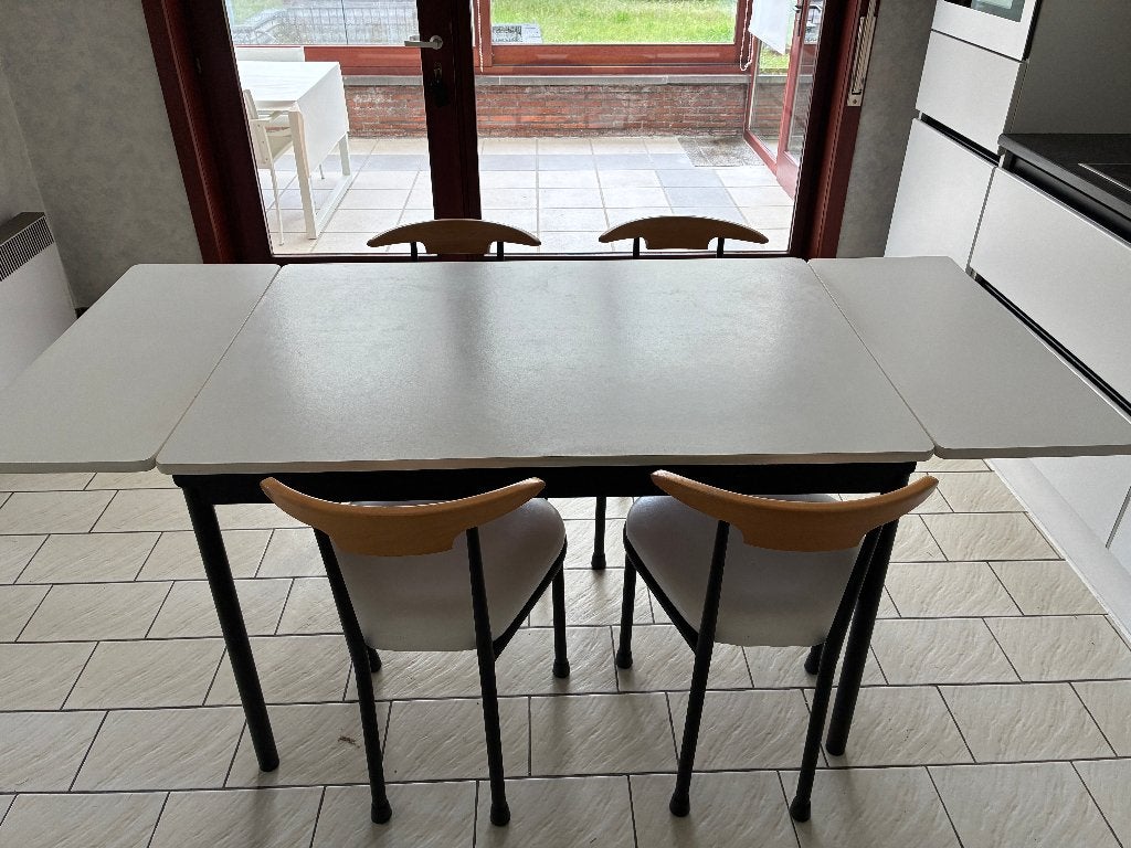 Uittrekbare keukentafel met 4 stoelen – topstaat, Ophalen, Gebruikt, 100 tot 150 cm, 50 tot 100 cm