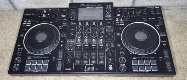Pioneer XDJ XZ + FLIGHT CASE + (mooie staan tafel), Ophalen, Gebruikt, Dj-set, Pioneer