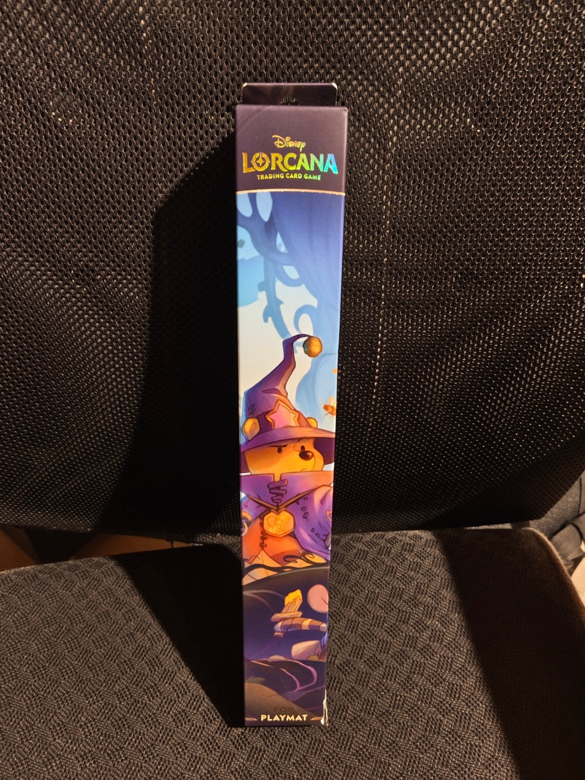 Disney Lorcana TCG: FOIL Winnie The Pooh playmat, Ophalen of Verzenden, Winnie de Poeh of vrienden, Nieuw, Overige typen