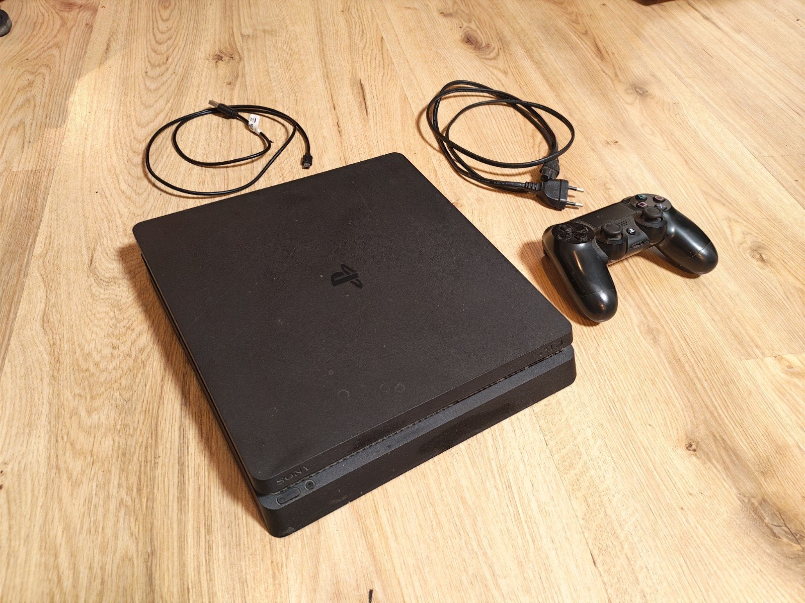 PS4, 500 GB, Enlèvement ou Envoi, Avec 1 manette, Utilisé