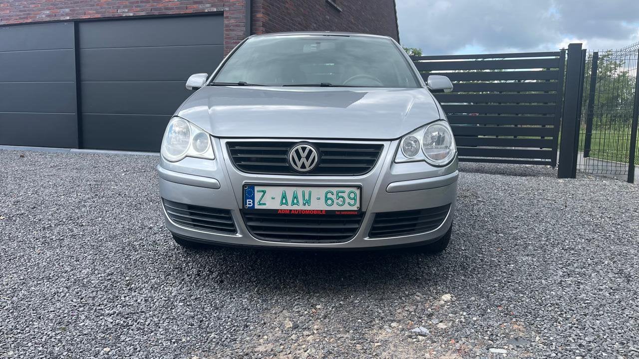 Volkswagen Polo 1.4 benzine automaat, 104.000 km, Auto's, Volkswagen, Dealer onderhouden, Bedrijf, 59 kW, Euro 4