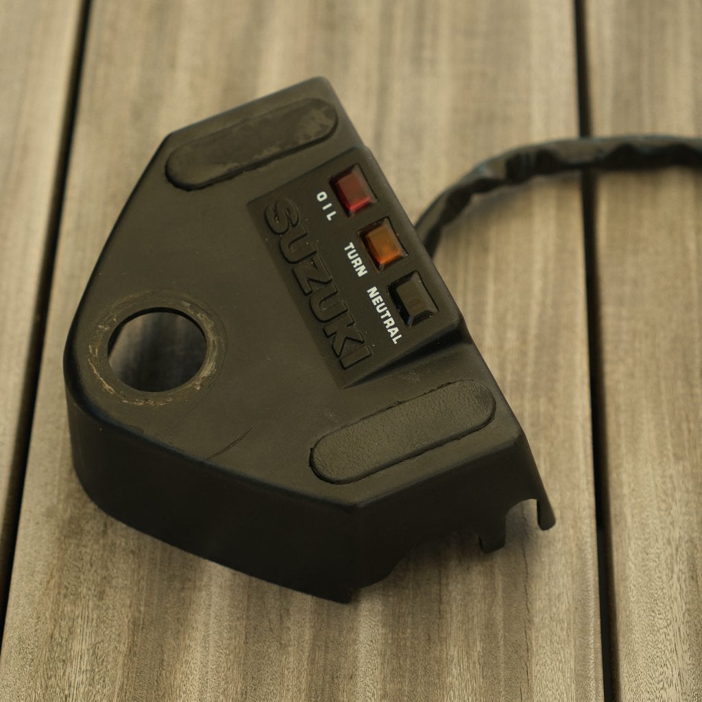 Origineel Suzuki TS50 ER controlelampbehuizing, Motoren, Ophalen of Verzenden