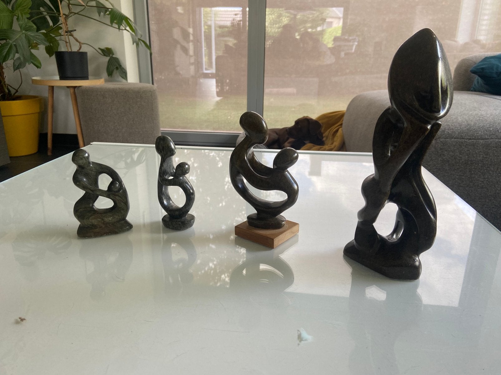 Zimbabwaanse shona kunst, Ophalen