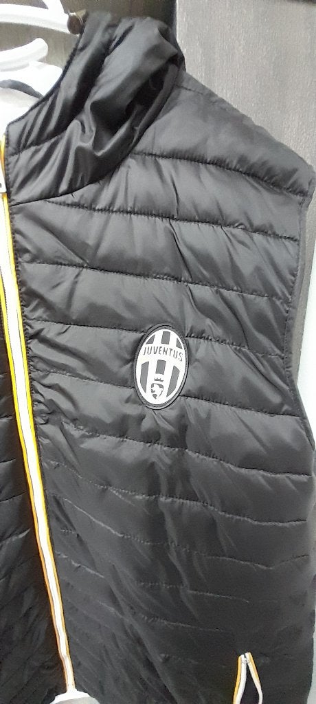 Mouwloze jas van Juventus, nooit gedragen. Xl, Ophalen, Nieuw, Maat 56/58 (XL), Zwart