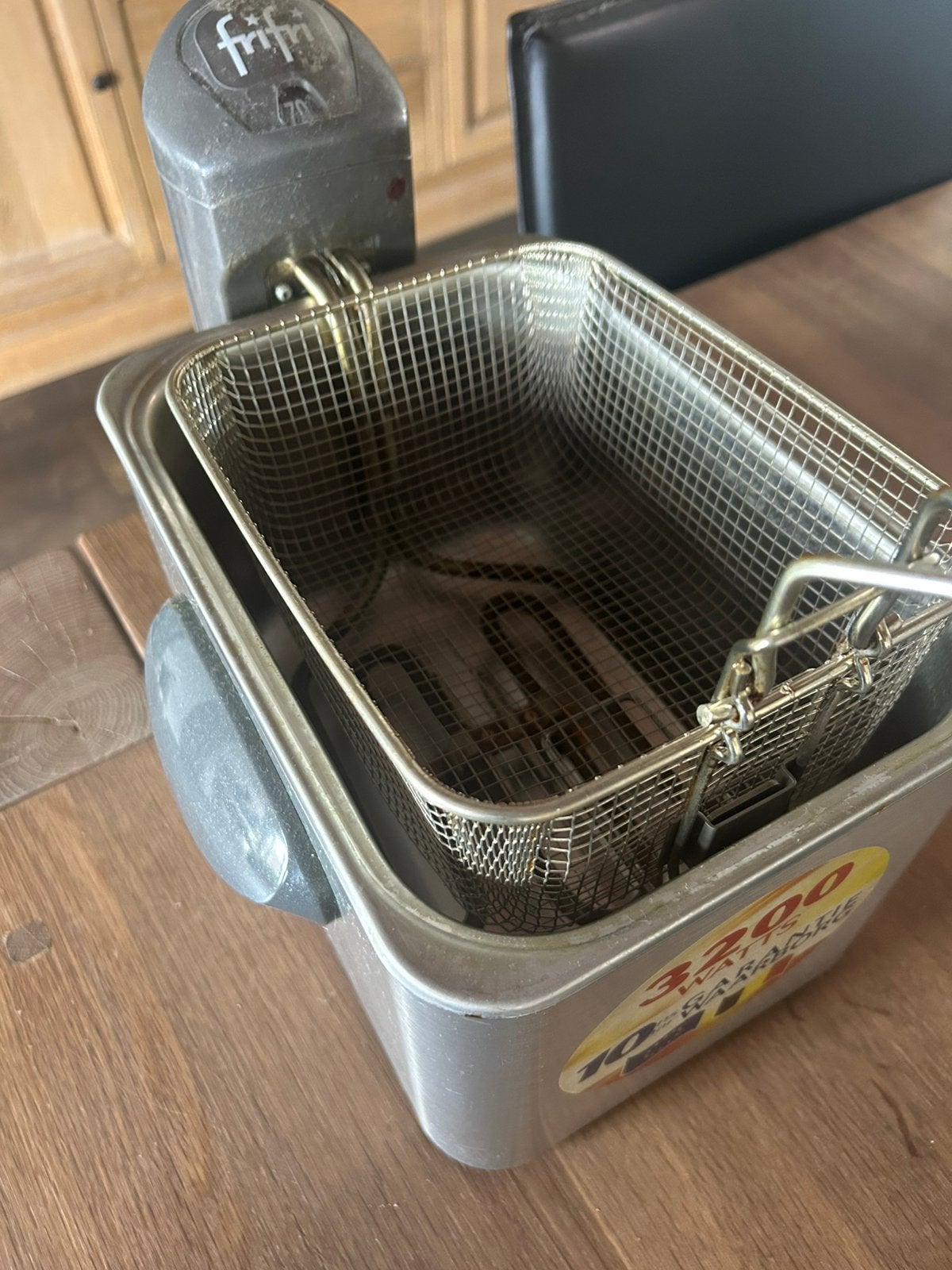 FriFri 5828 Duo Fil friteuse 3,5L – 3200W, Elektronische apparatuur, Frituurpannen, 3 tot 4 liter, Ophalen, Gebruikt, Uitneembare binnenpan