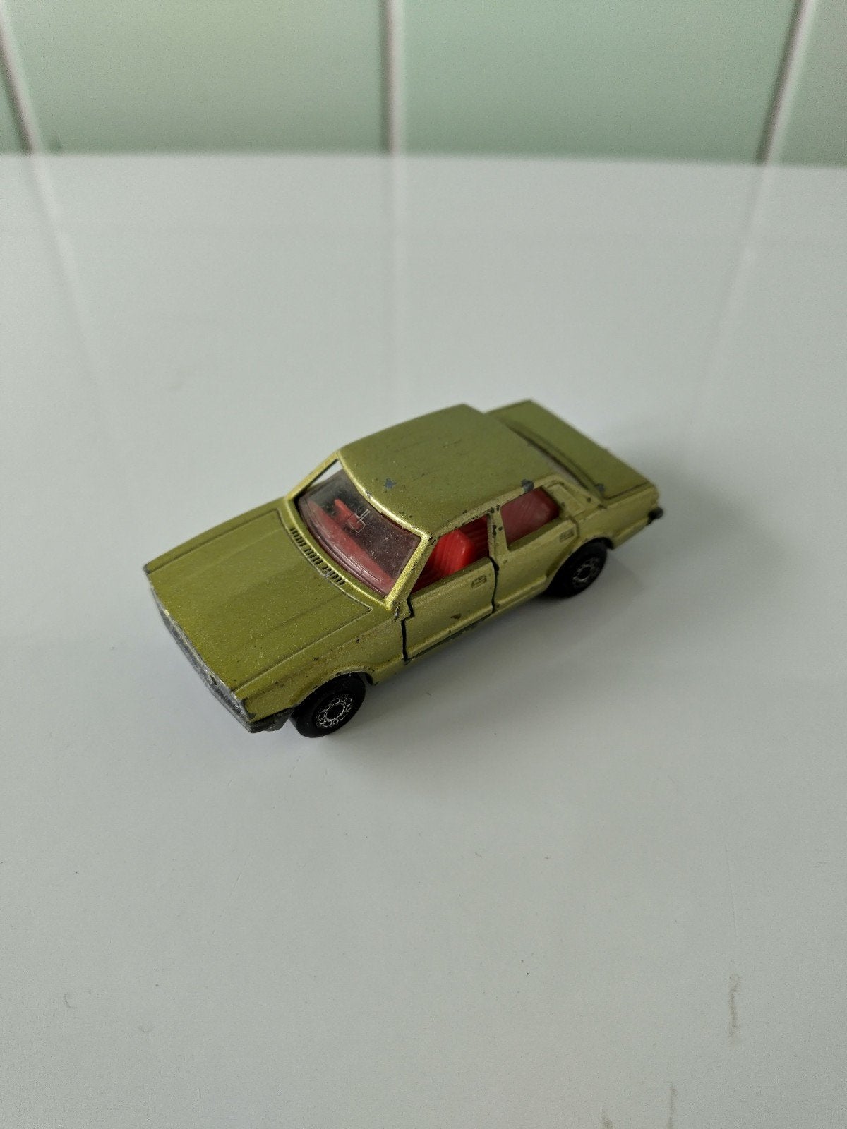 Vintage Matchbox Ford Cortina AFHALING LEES BESCHRIJVING, Hobby & Loisirs créatifs, Voitures miniatures | 1:50, Enlèvement, Utilisé