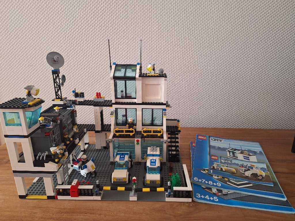 lego city politiekantoor 7744, City, Enlèvement ou Envoi, Lego, Ensemble complet