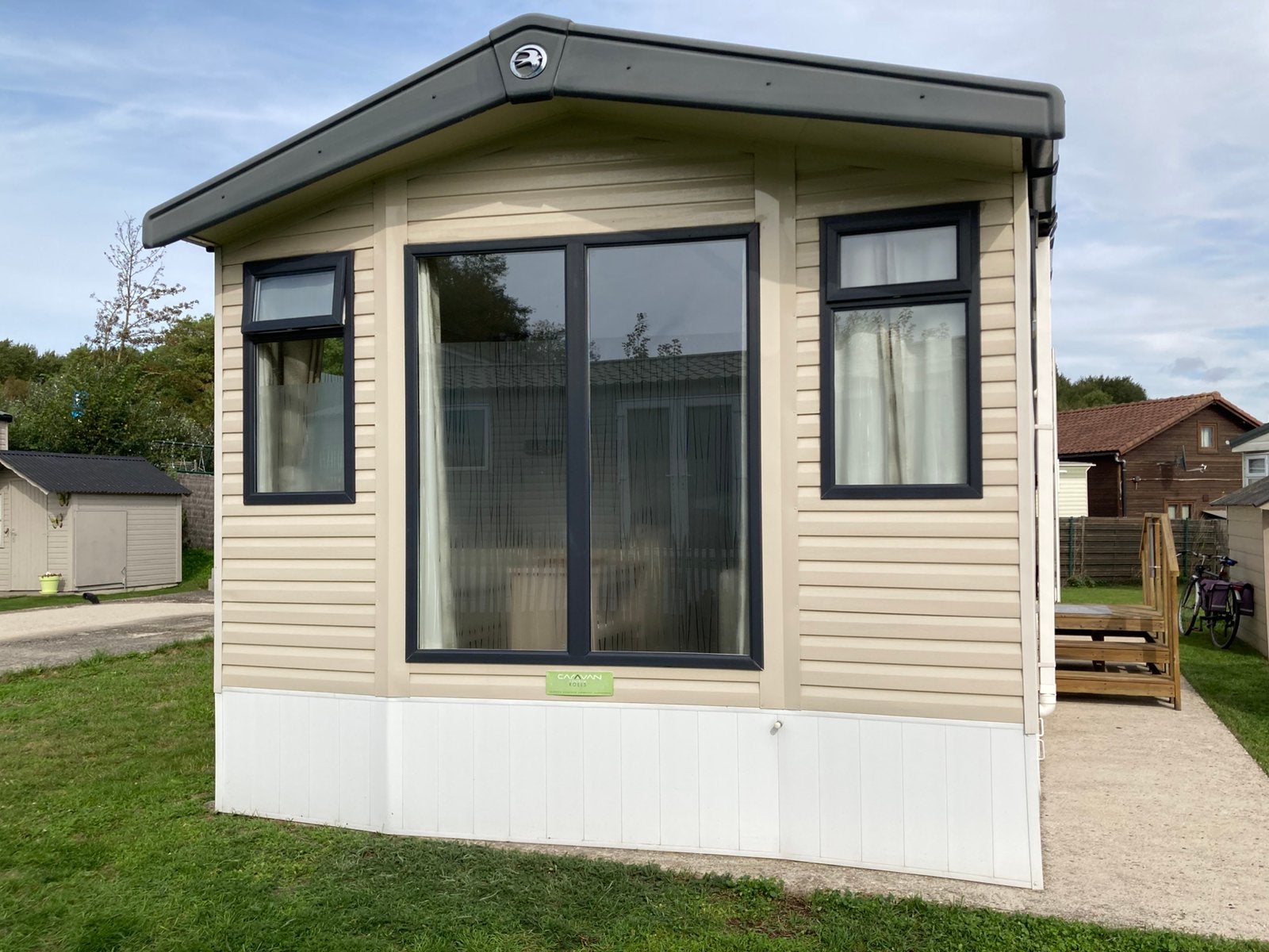 Caravan Swift  Burgundy, Jusqu'à 2