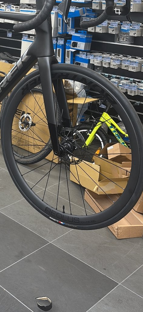 Bontrager Aeolus Elite 35 Carbon wielset, Autres marques, 10 à 15 vitesses, Enlèvement ou Envoi, Comme neuf