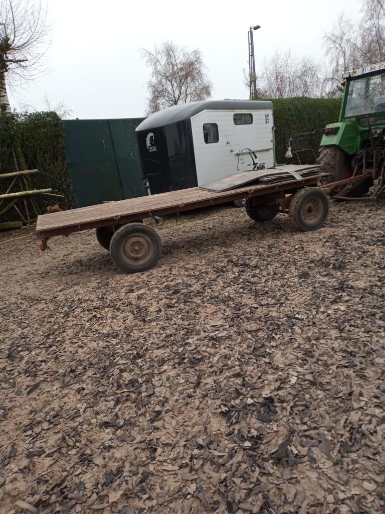 Platte wagen, Zakelijke goederen, Ophalen