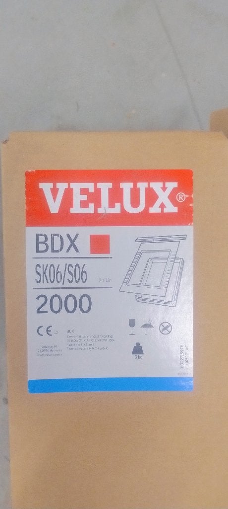 BDX SK06 Velux, Doe-het-zelf en Bouw, Ophalen, 80 tot 120 cm, 80 tot 120 cm, Nieuw