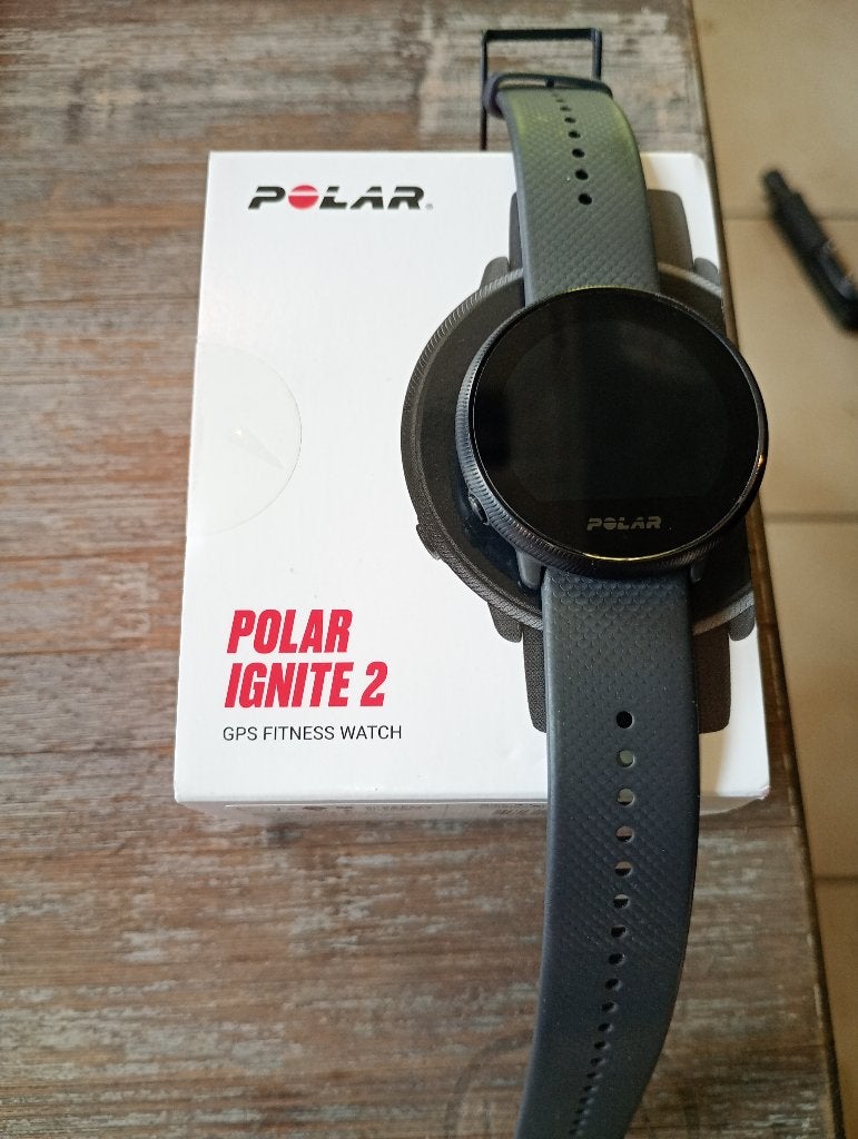 sporthorloge polar ignite 2, Avancer d'un pas, Étanche, Enlèvement ou Envoi, Utilisé