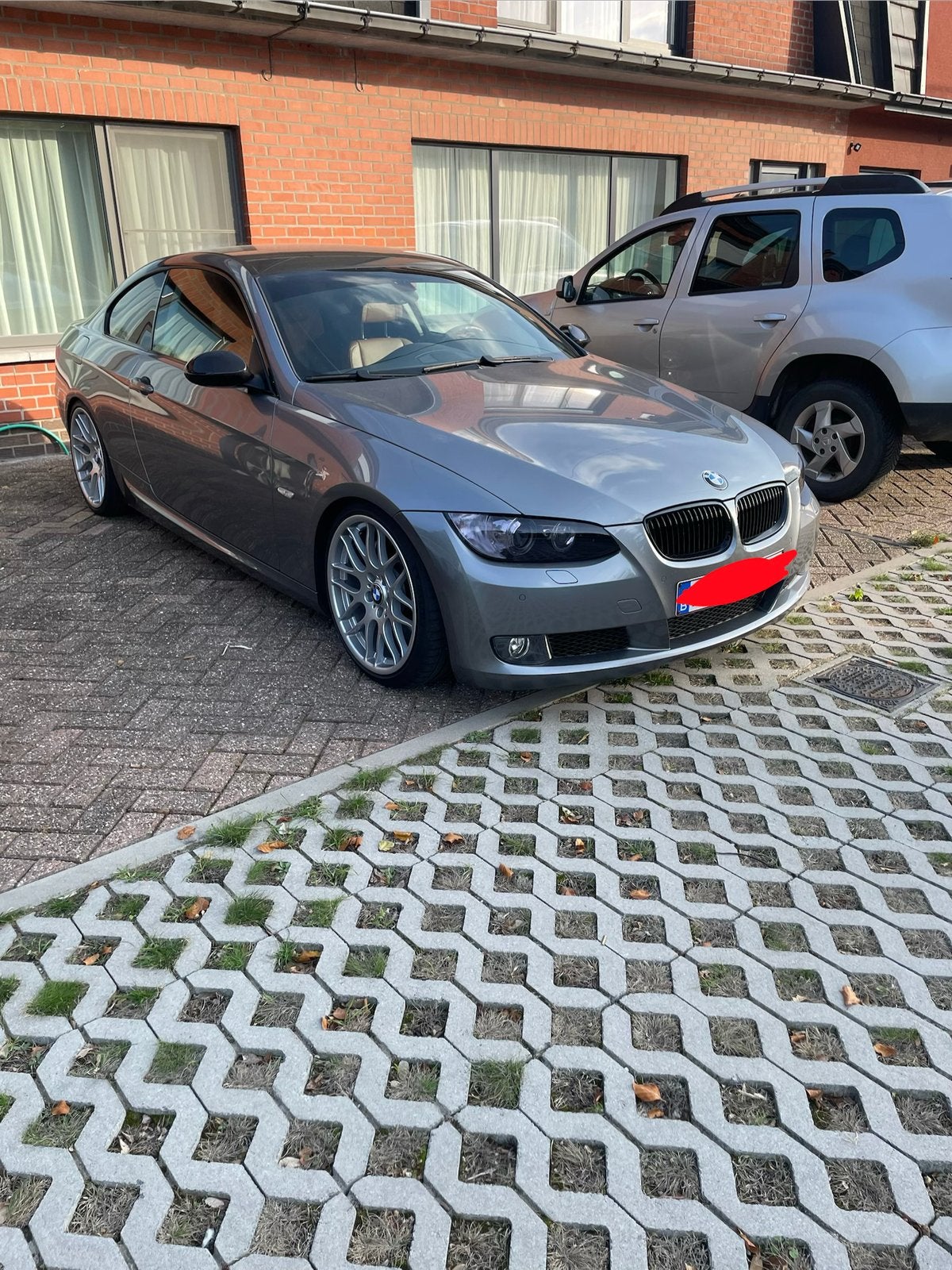 Bmw e92 335i met ST XTA +3 verlaging, 4 zetels, Achterwielaandrijving, Parkeersensor, Leder