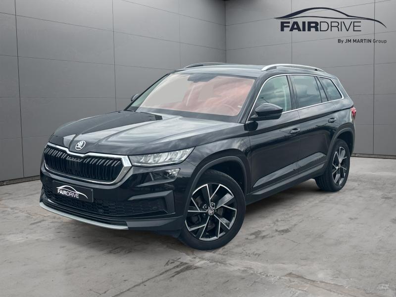 Skoda Kodiaq 1.5 TSI DSG7 7SEATS/1 YEARS WARRANTY, Auto's, Skoda, Bedrijf, Kodiaq, Adaptive Cruise Control, Airbags, Airconditioning