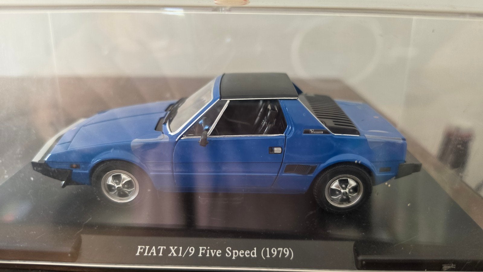 Fiat x1/9 échelle 1/24, Hobby & Loisirs créatifs, Enlèvement ou Envoi, Comme neuf, Voiture