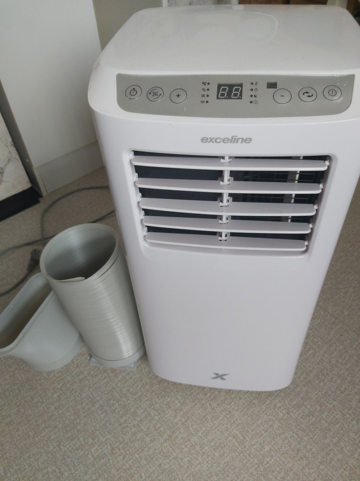 Mobile airco  met afstandsbediening, Elektronische apparatuur, Airco's, Ophalen, Zo goed als nieuw