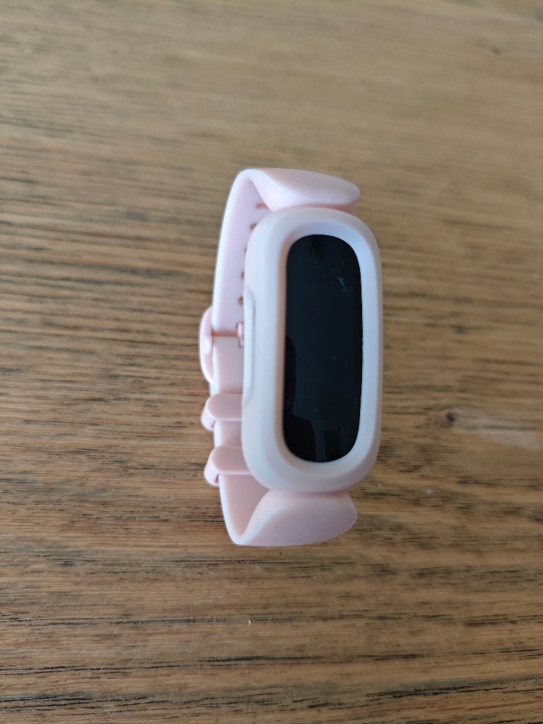Fitbit Ace 3 Kids - Activity tracker kinderen - Zwart, Handtassen en Accessoires, Activity trackers, Ophalen of Verzenden, Gebruikt